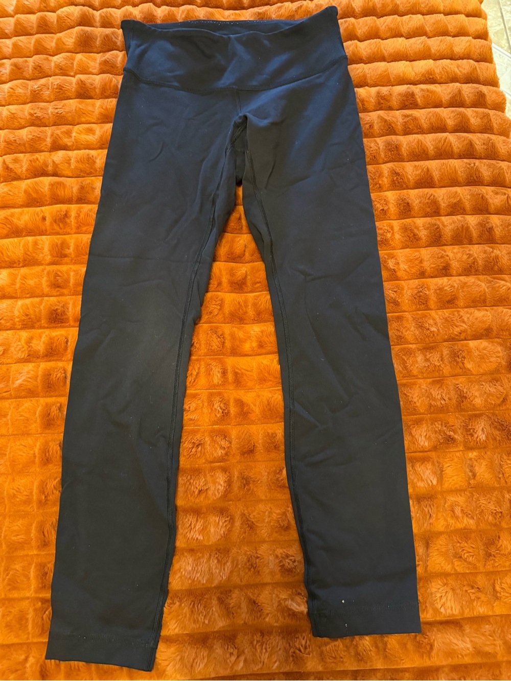 Lululemon Black Cropped Leggings – Size 4